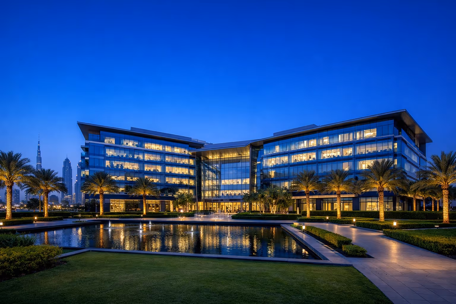 Professional trade license renewal service in Dubai offered by Takween Advisory
